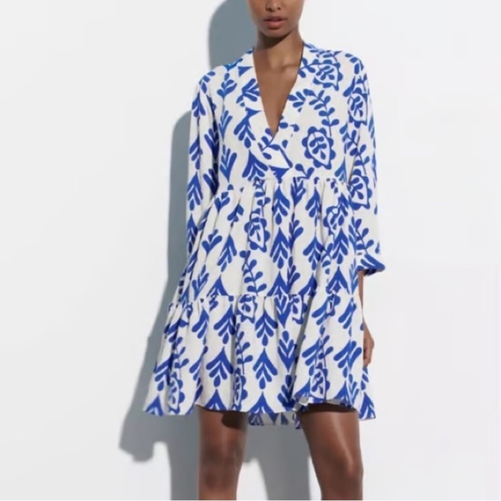 Zara Blue and White Patterned Dress M